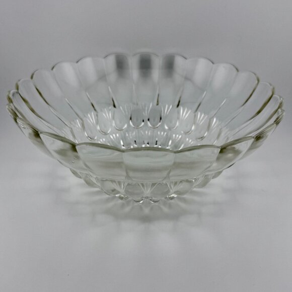 Vintage Style Clear Pressed Glass Scalloped Serving Bowl 8.25” Decorative Dining - Picture 2 of 6